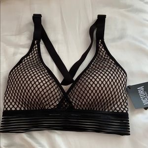 Victoria’s Secret - Lightweight Sports Mesh Bra